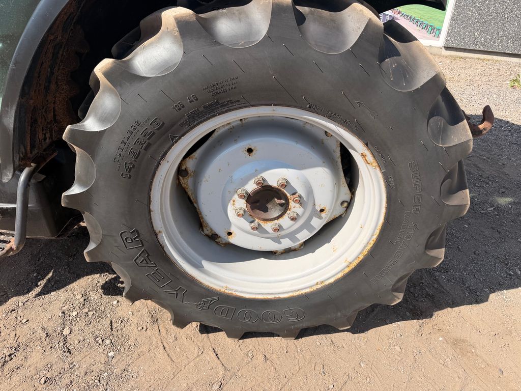 Massey Ferguson 2430 GE  2430 GE – detalje 18
