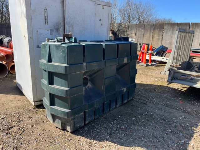 Kingspan Miljøcontainere A/S Plastfiber tank.Tank R 1500