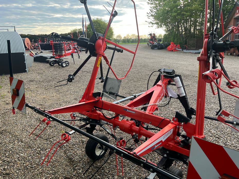Maschio levante 540 - Hø- og halmhåndtering - River og vendere - 2
