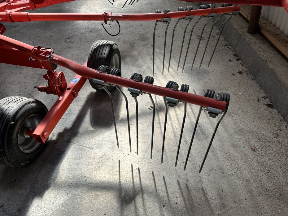 Kuhn GA4321. Riven fremstår som ny. Ikke kørt mange ha. - Hø- og halmhåndtering - River og vendere - 5