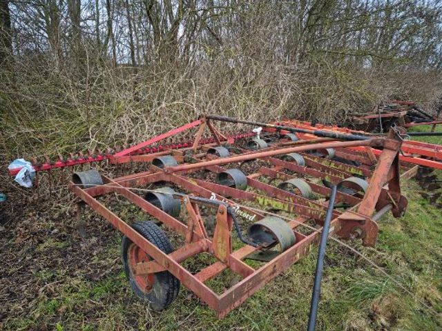 Doublet-Record Stubharve 14 tands