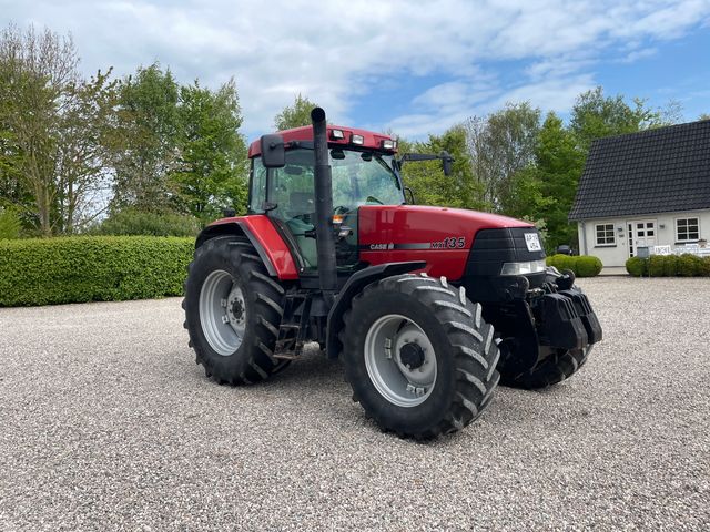 Case IH MX 135