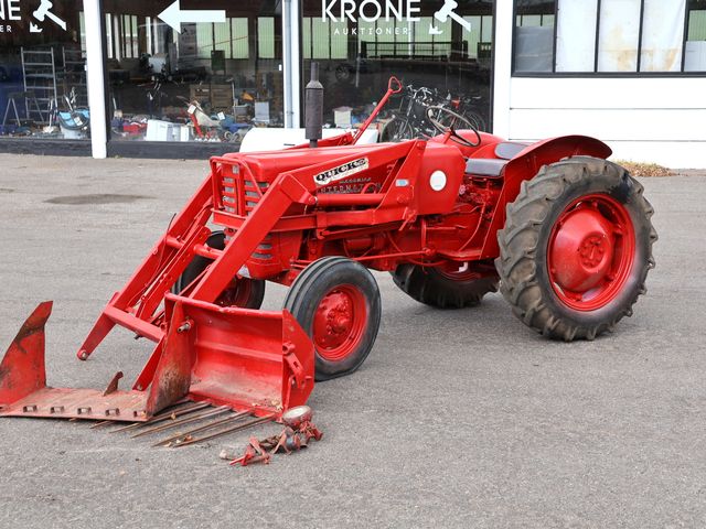 IH Mccormick B250