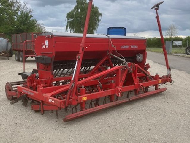 HE-VA COMBI SEEDER 4 METER