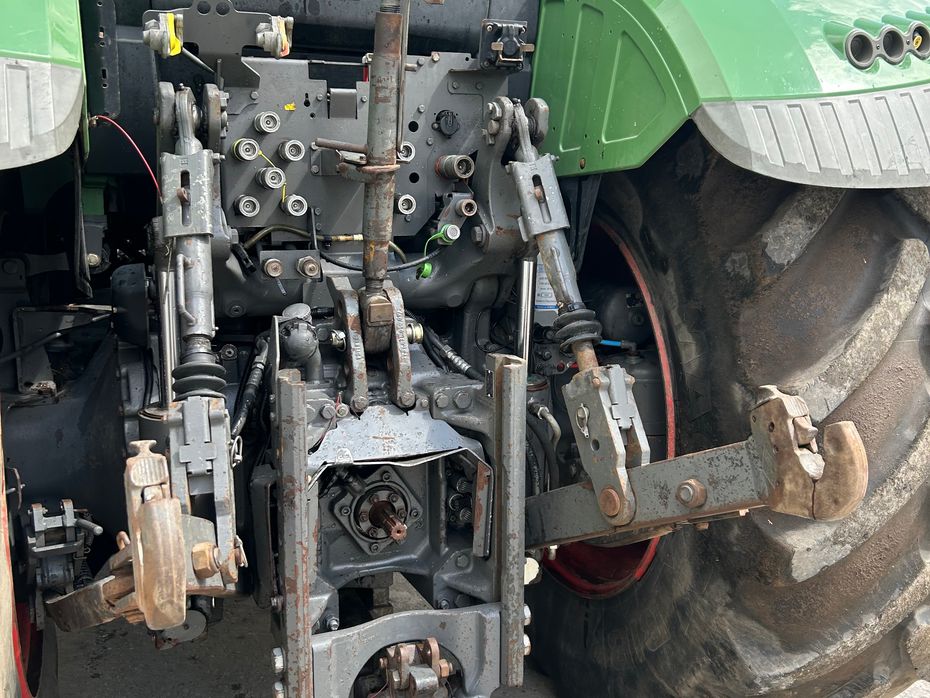 Fendt 724 Vario S4 Profi Plus Med Front PTO - Traktorer - Traktorer 4 wd - 9