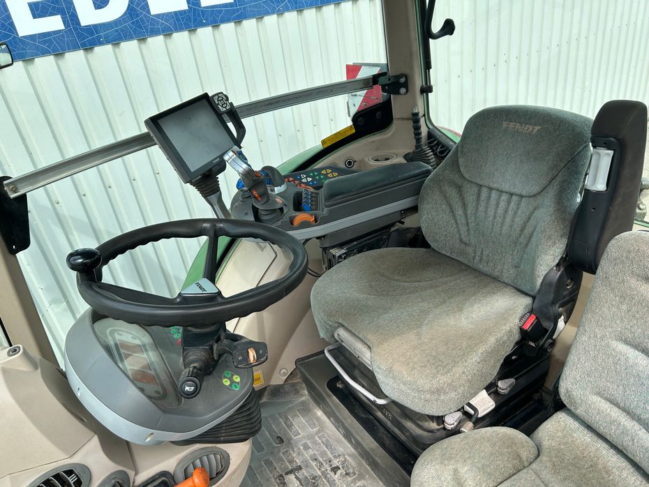 Fendt 724 Vario S4 Profi Plus Med Front PTO - Traktorer - Traktorer 4 wd - 12