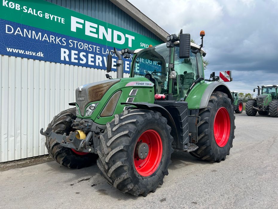 Fendt 724 Vario S4 Profi Plus Med Front PTO - Traktorer - Traktorer 4 wd - 2