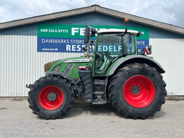 Fendt 724 Vario S4 Profi Plus