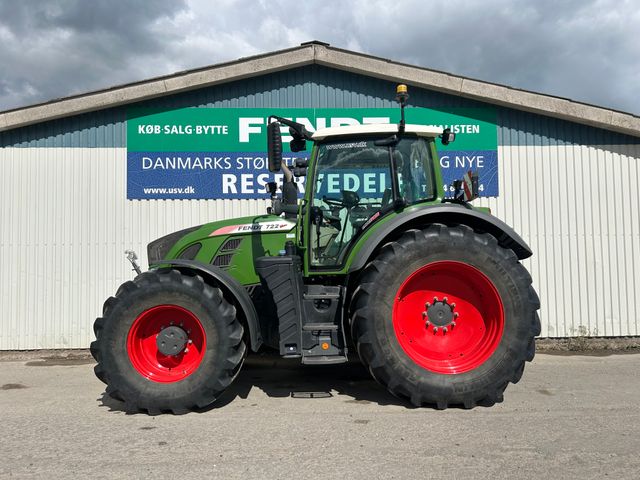 Fendt 722 Vario S4 Profi Plus 