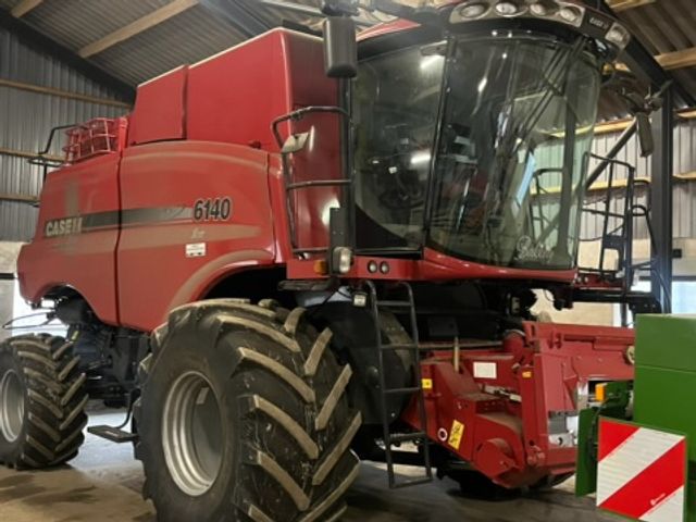 Case IH Axial-Flow 6140