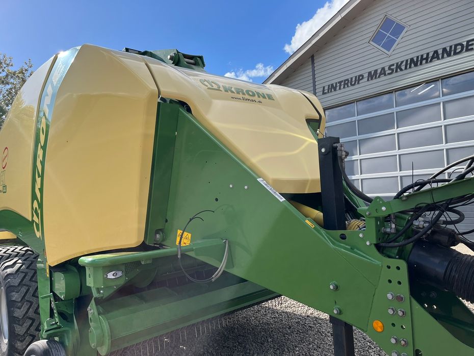 KRONE Big Pack 4X4 High Speed boogie montering med styrbar aksel og bremser. - Pressere - Bigballe - 18