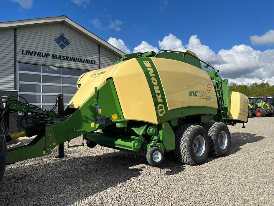 KRONE Big Pack 4X4 High Speed boogie montering med styrbar aksel og bremser. - Pressere - Bigballe - 8