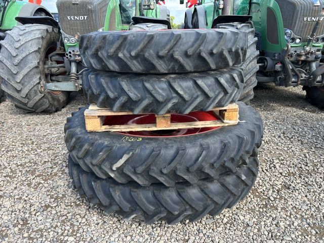 Alliance 300/95R52 + 270/95R38 - Spor 2m Fendt 700+800serie