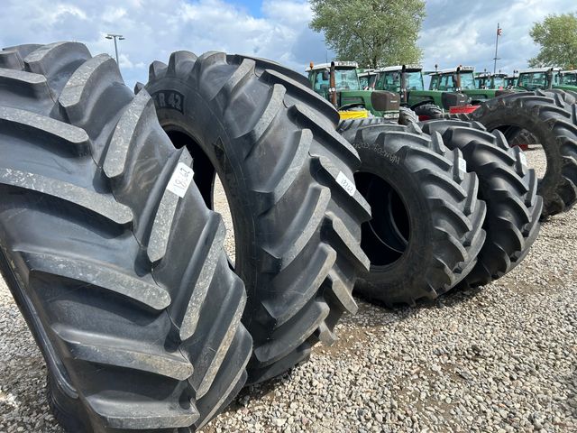 Michelin 650/65R42 + 540/65R30