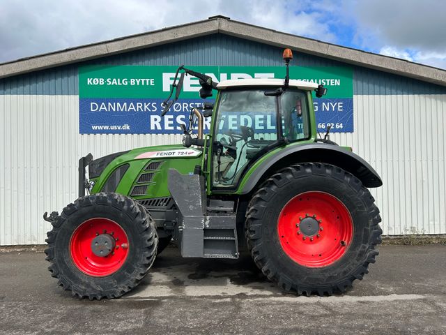 Fendt 724 Vario S4 Profi Plus