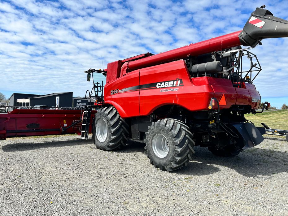Case IH Axial Flow 8240 - Høstmaskiner - Mejetærskere - 7