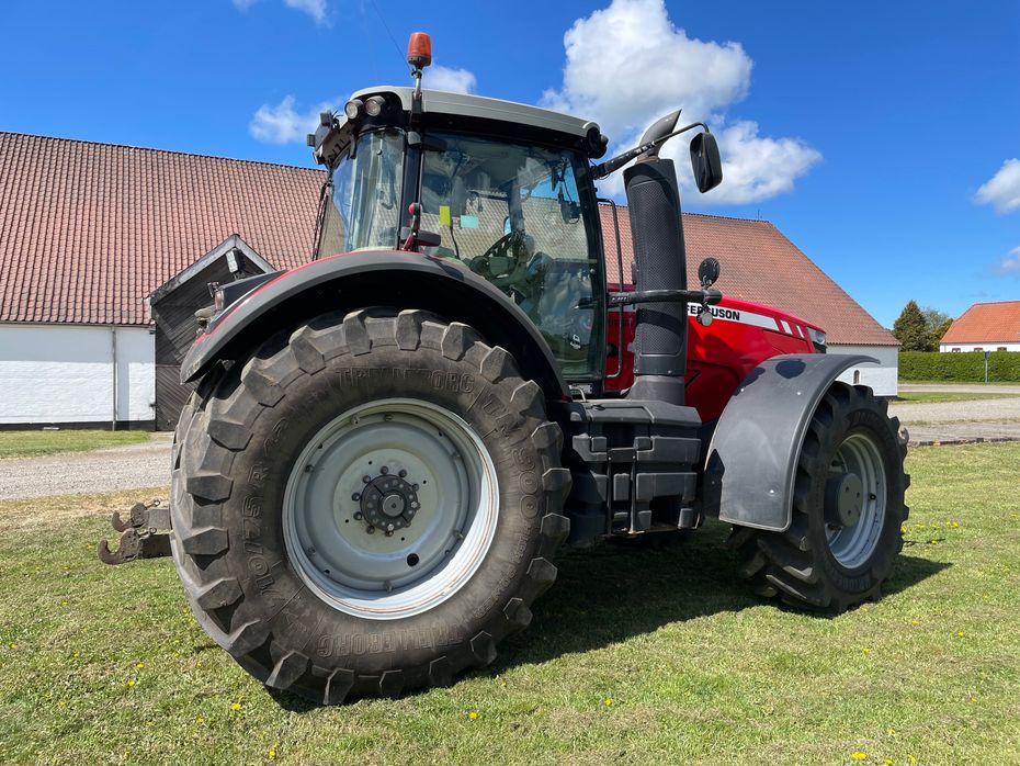 Massey Ferguson 8690 DYNA VT EXCELLENCE - Traktorer - Traktorer 4 wd - 5