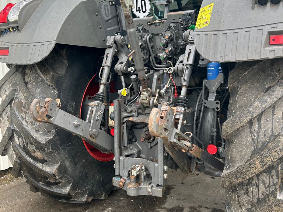 Fendt 927 Vario S4 Profi Plus - Traktorer - Traktorer 4 wd - 7