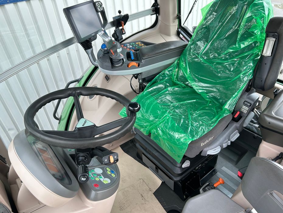Fendt 927 Vario S4 Profi Plus - Traktorer - Traktorer 4 wd - 12