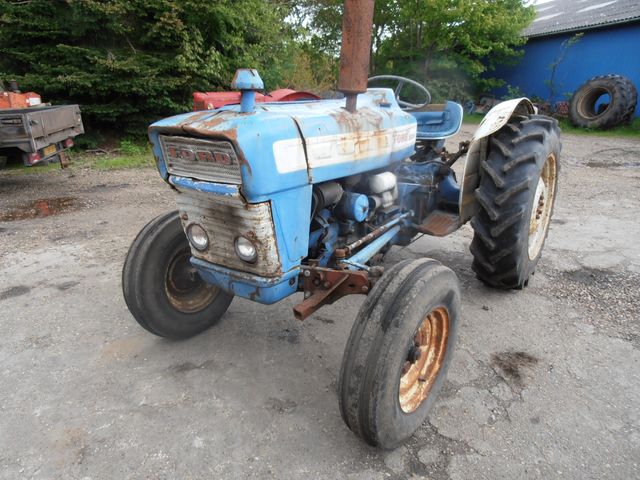 Ford 3000
