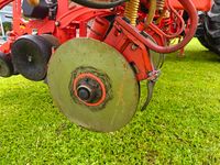 Maschio Gaspardo MANTA ISOTRONIC 12-75 XL Med fronttank - Majsmaskiner - Majssåmaskine - 10