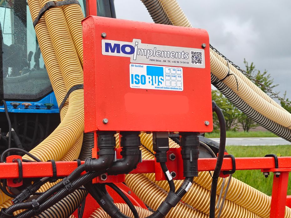 Maschio Gaspardo MANTA ISOTRONIC 12-75 XL Med fronttank - Majsmaskiner - Majssåmaskine - 15