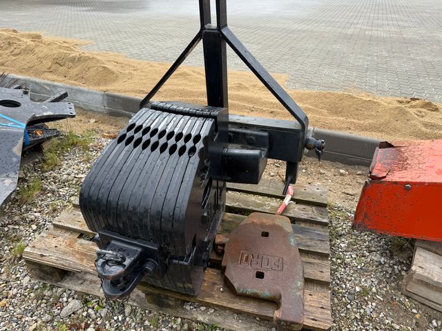 New Holland Frontvægtramme 550 kg