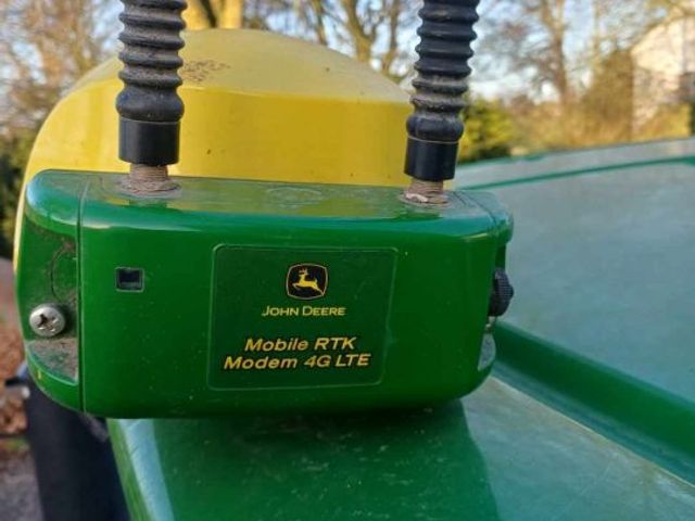 John Deere Starfire 6000 med mobil RTK