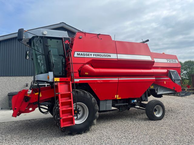 Massey Ferguson 7252