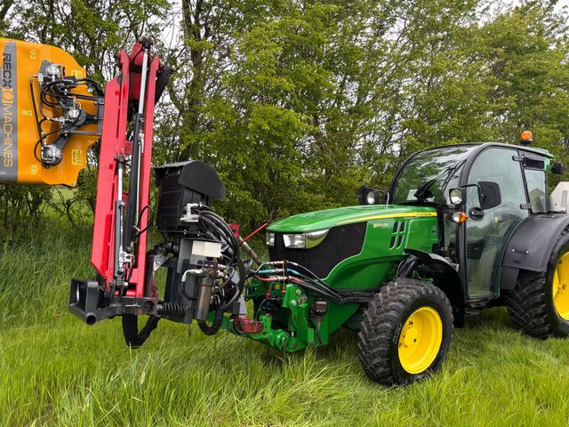 John Deere 5075