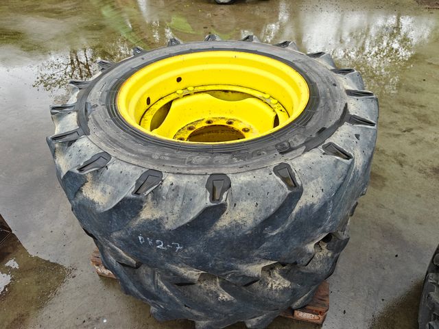 Dunlop 16.9R28