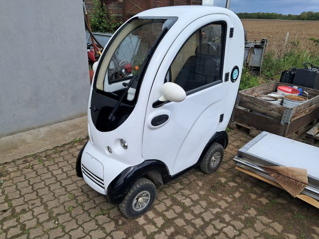 Lindberg 15 km/t kabinescooter