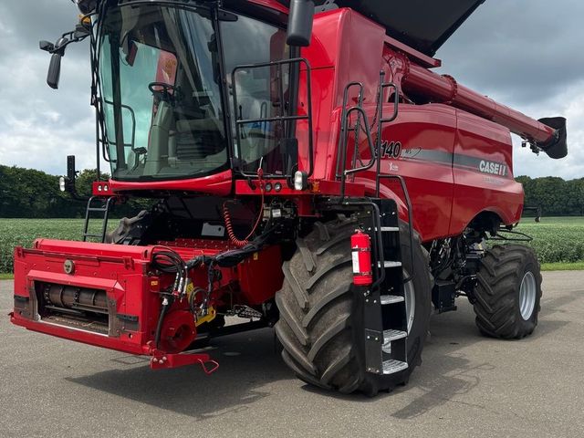 Case IH Axial Flow 5140