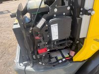 Wacker Neuson WL28 LUKKET KABINE, SKOVL OG GAFLER, HYDRAULISK SKIFT - Læssemaskiner - Minilæssere - 8