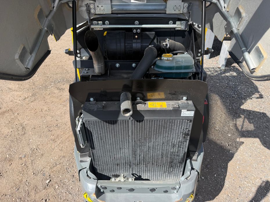 Wacker Neuson WL28 LUKKET HUS, SKOVL OG GAFLER , HYDRAULISK SKIFT - Læssemaskiner - Minilæssere - 8