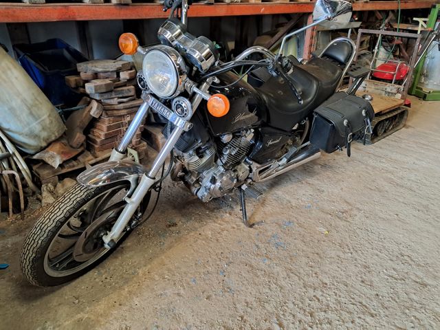 Yamaha XV500 