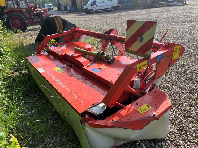 Kuhn GMD 802 F