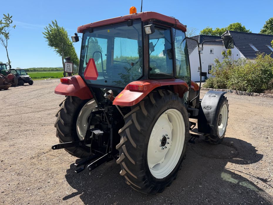New Holland TL90 Driftsikker arbejdshest - Traktorer - Traktorer 4 wd - 3