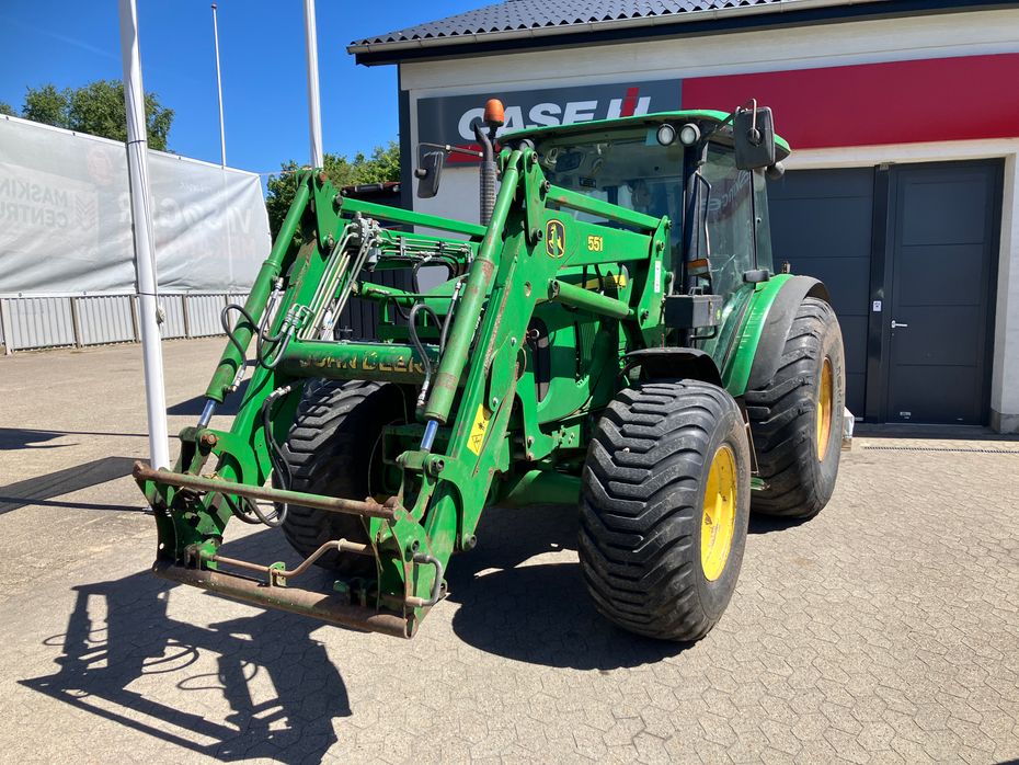 John Deere 5720 med frontlæsser. - Traktorer - Traktorer 4 wd - 2