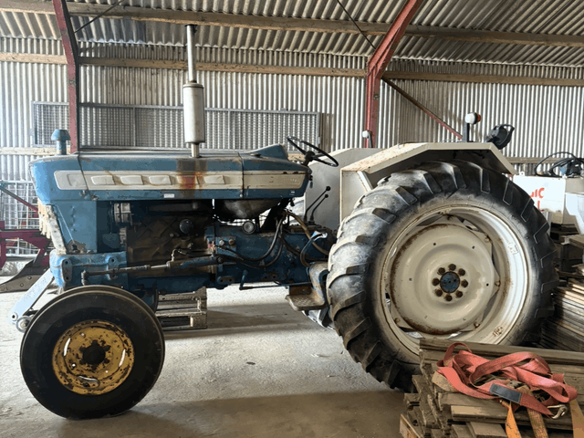 Ford 5000