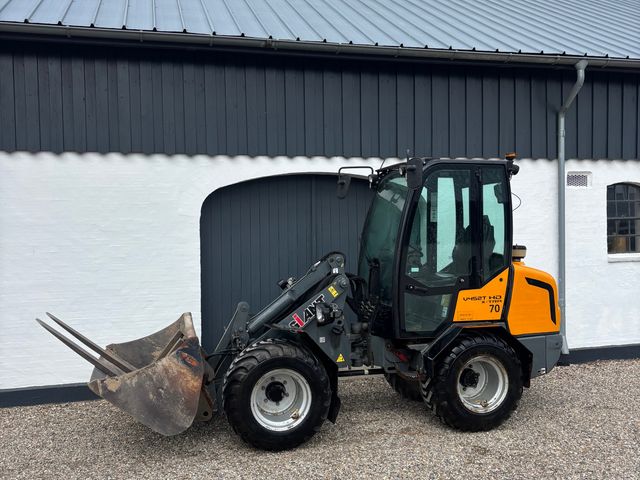 Giant V452T HD X-tra