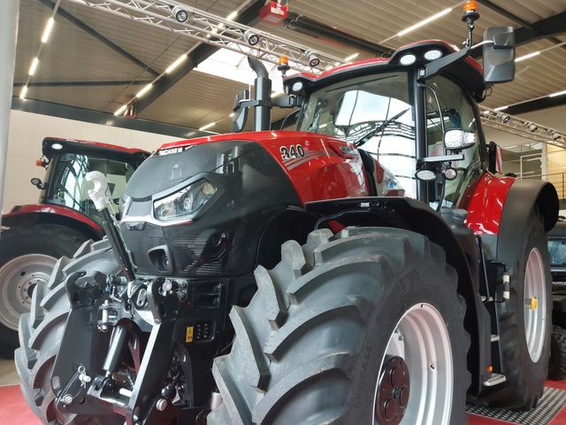 Case IH OPTUM 340 CVX