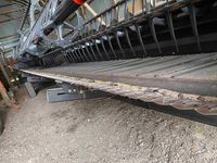 Case IH Axial Flow 9010 Med MacDon D60-D - Høstmaskiner - Mejetærskere - 6