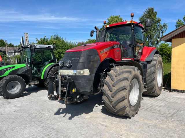 Case IH OPTUM 340 CVX.