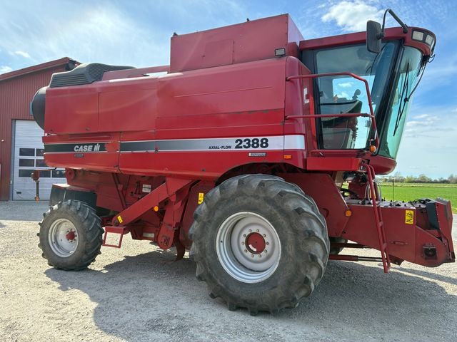Case IH AXIAL-FLOW 2388