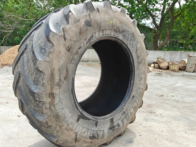 Michelin 900/60R42