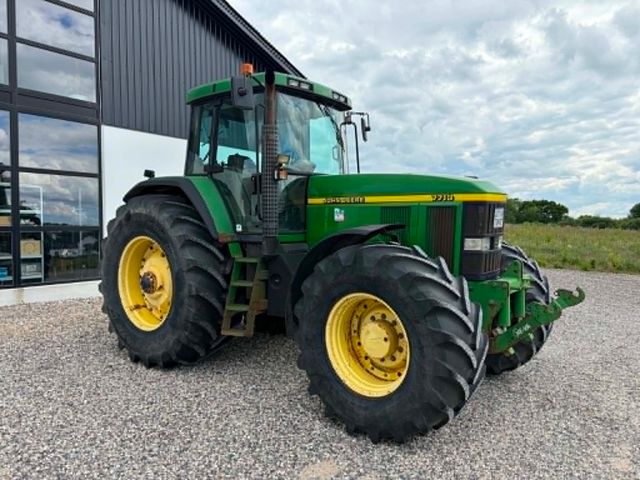 John Deere 7710 Power Quad