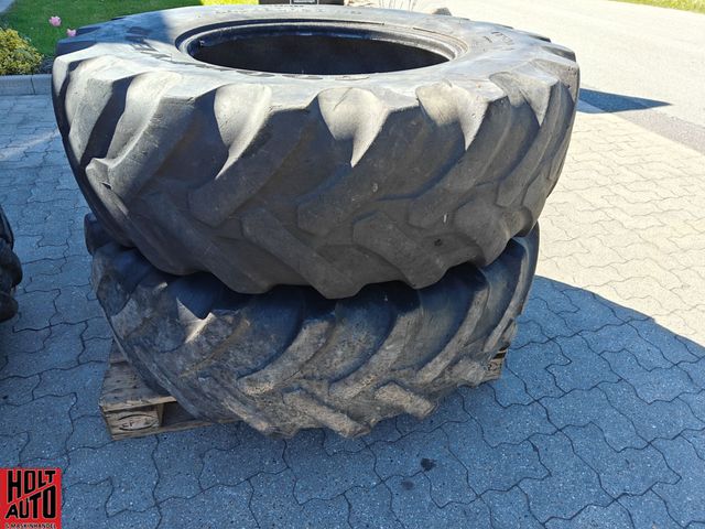 Goodyear 440/80R28
