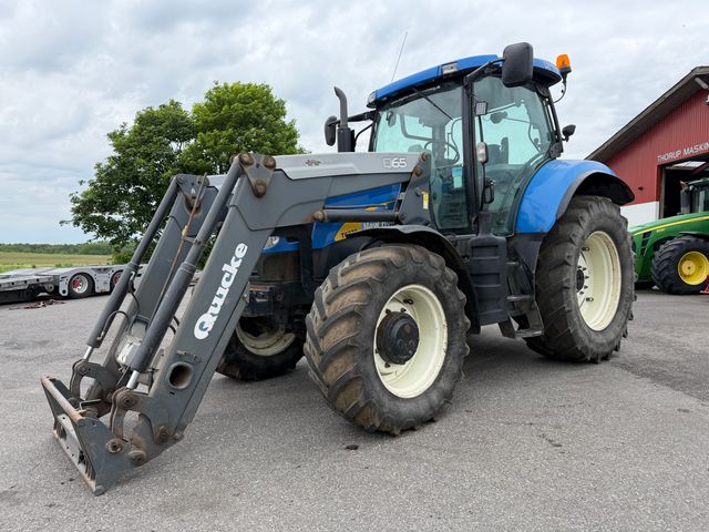 New Holland T6070