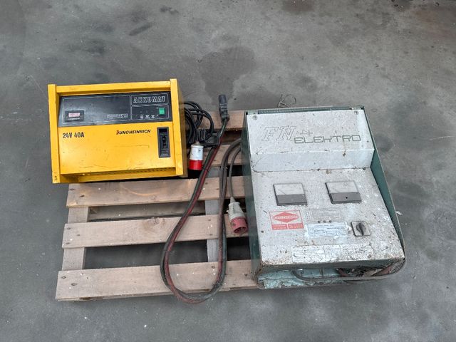 FN Elektro og Junghenrich ladestationer LC-3 og AG D-2000